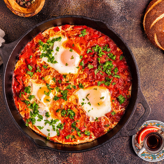 Simit Omlet with Tomatoes