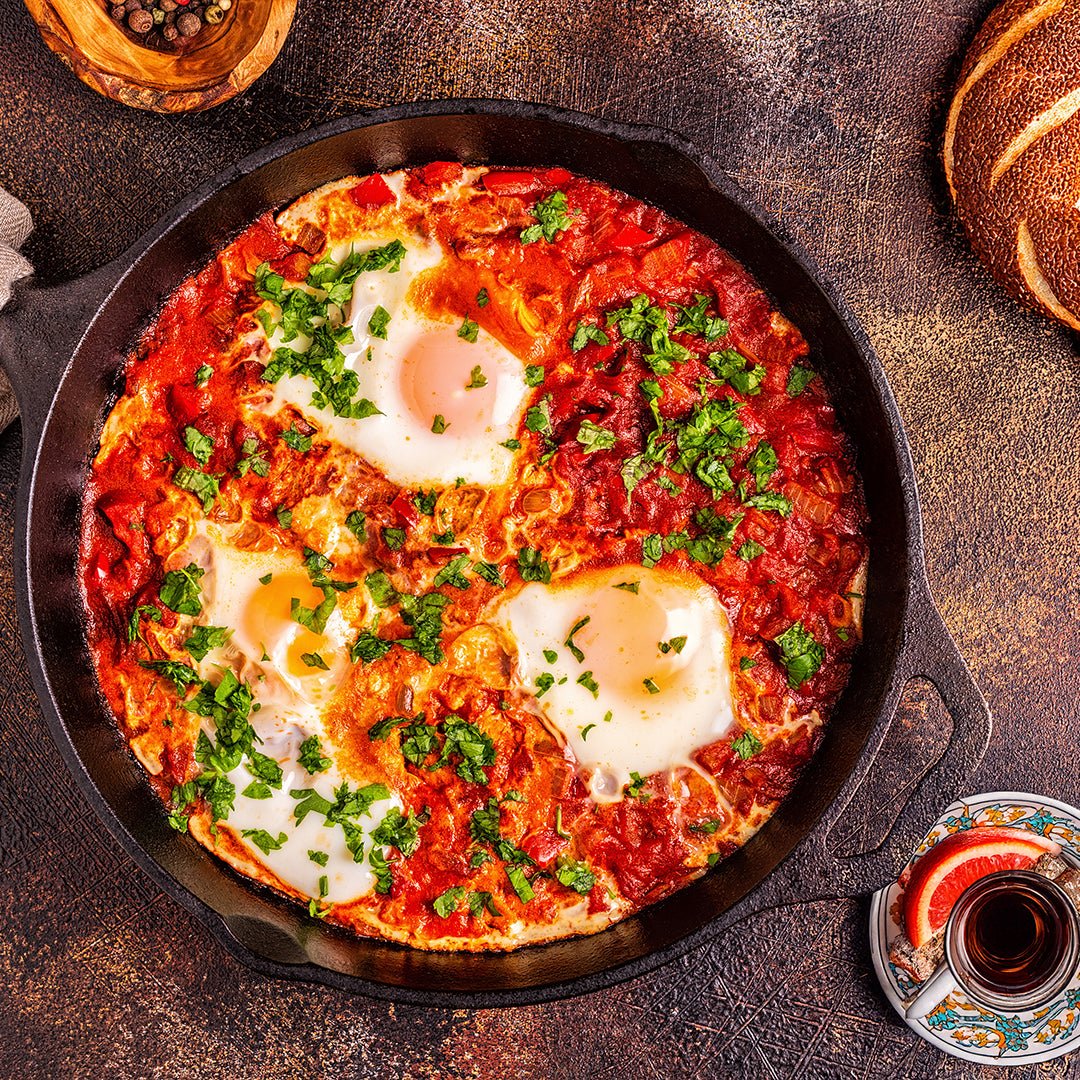 Simit Omlet with Tomatoes